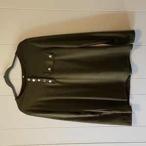 Long Sleeve Green Shirt with Snap Buttons
